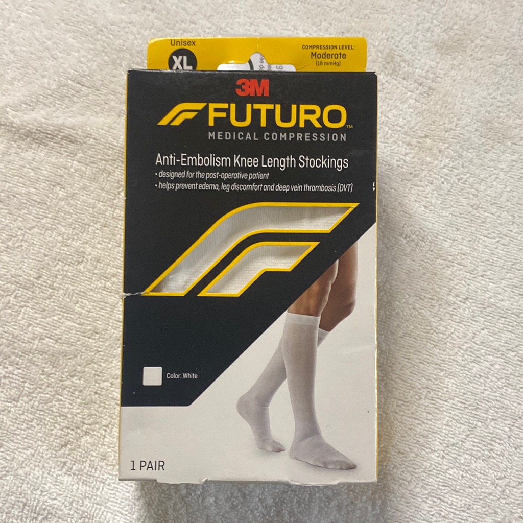 Nib Futuro Medical Compression Anti-Embolism Knee Length Stockings 1 Pair White.
